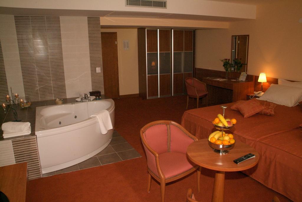 Hotel Kaktus Čitluk Εξωτερικό φωτογραφία